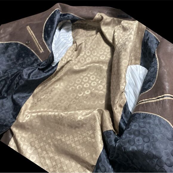 Men's Brown Blazer - Picture 3 of 3